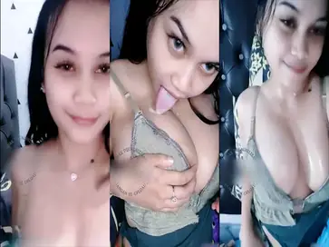 Bokep Indo Pinkiss Nenen Gede Becek Banjir poster