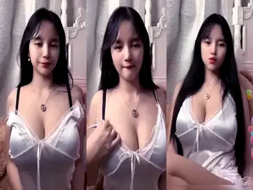 Hijab Kienzy TikTok Goyang Naik Turun poster